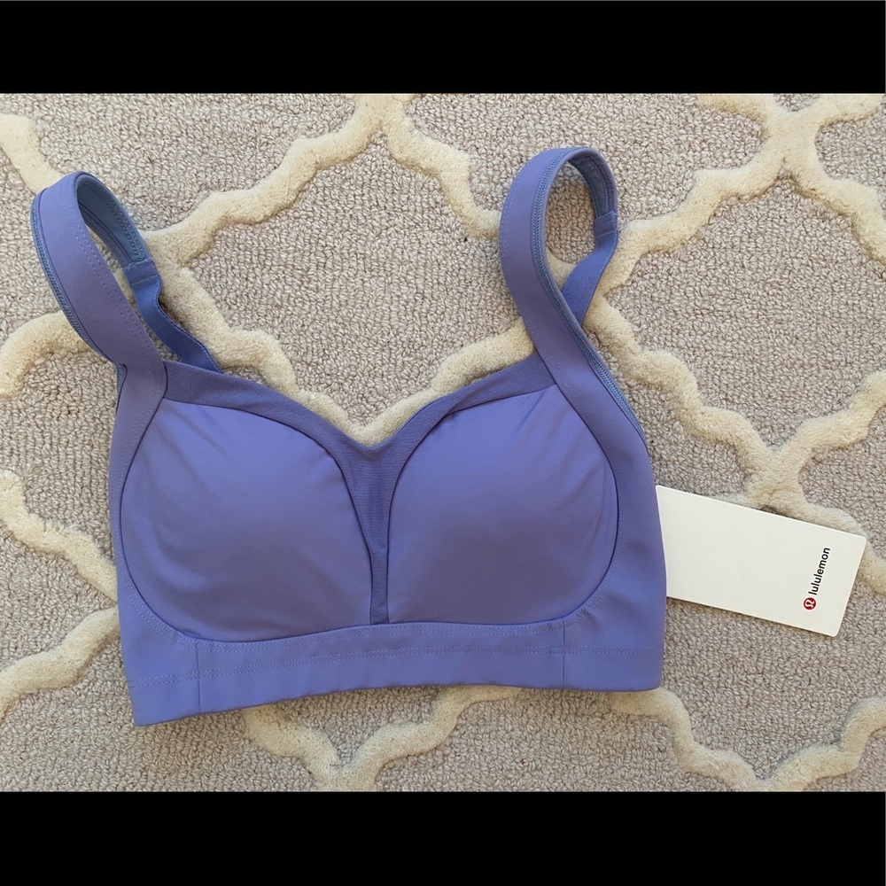 Lululemon TaTa Tamer III NWT